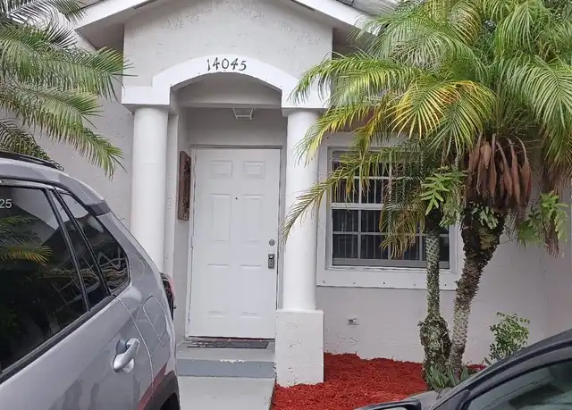 Property at 14045 SW 121st Pl Unit 5-24, Miami, FL, 33186, 3 beds, 2.5 baths, [object Object]