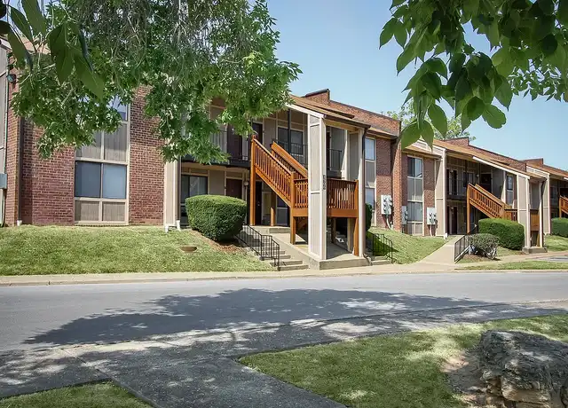 Property at Boulder Creek Apartments - 10400 Pavilion Way, Louisville, KY, 40299, 1 bed, 1 bath, [object Object]