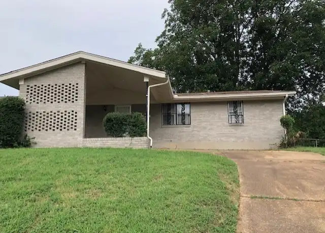 Property at 2636 Darlene St, Memphis, TN, 38106, 4 beds, 1.5 baths, [object Object]