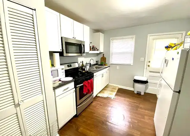Property at 408 Dobson St Unit B, Richmond, VA, 23220, 2 beds, 1 bath, [object Object]