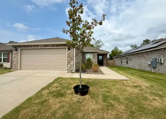Property at 8609 Westwood Creek Dr, North Little Rock, AR, 72113, 3 beds, 2 baths, [object Object]