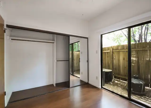 Property at 2815 Rio Grande St #109, Austin, TX, 78705, 1 bed, 1 bath, [object Object]