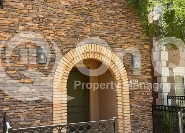 Property at 1632 E Canyon Creek Dr, Gilbert, AZ, 85295, 3 beds, 3 baths, [object Object]