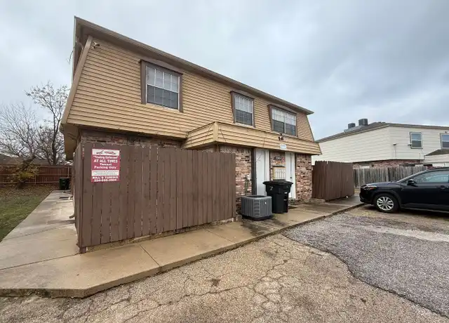 Property at 2304 Wales Cir, Killeen, TX, 76549, 1 bed, 1.5 baths, [object Object]