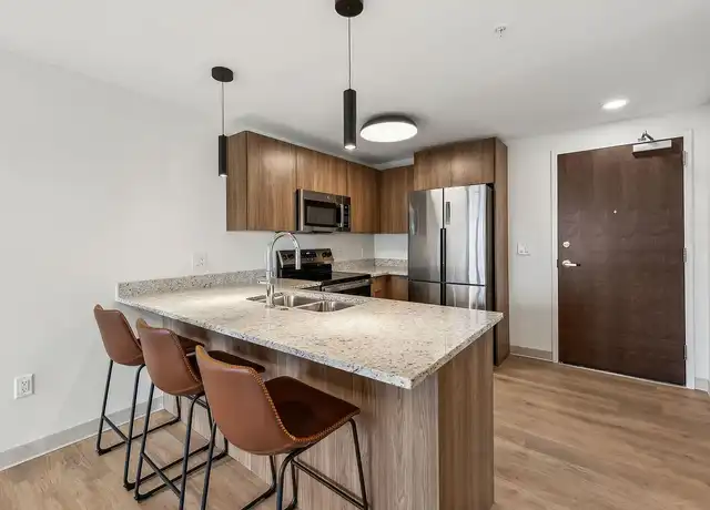 Property at West 6th Apartments - ALL INCLUSIVE LIVING MADE EASY! - 302 W 6th St, Chattanooga, TN, 37402, 0 beds, 1 bath, [object Object]