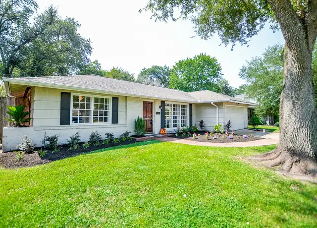 Property at 5421 Pagewood Ln, Houston, TX, 77056, 4 beds, 3 baths, [object Object]
