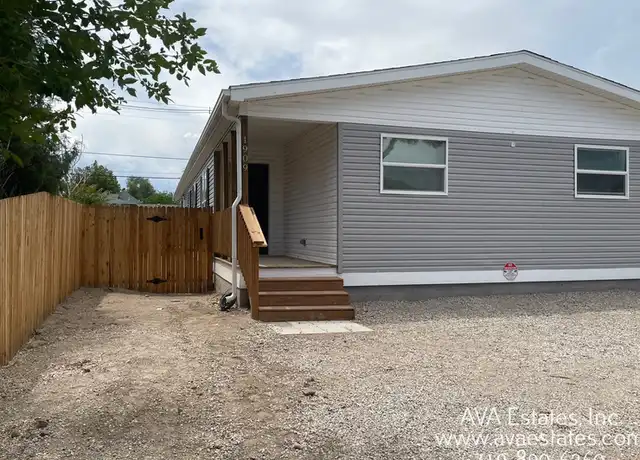 Property at 1909 E Routt Ave, Pueblo, CO, 81004, 3 beds, 2 baths, [object Object]