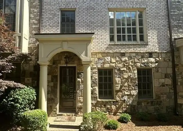 Property at 3676 Brookhaven Manor Xing NE, Atlanta, GA, 30319, 3 beds, 3.5 baths, [object Object]