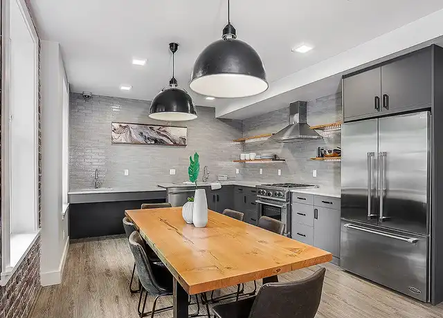 Property at 423 Terry Apartment - 423 Terry Ave, Seattle, WA, 98104, 0 beds, 1 bath, [object Object]