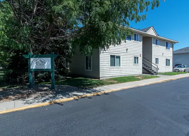 Photo of 1508 N B St, Ellensburg, WA 98926