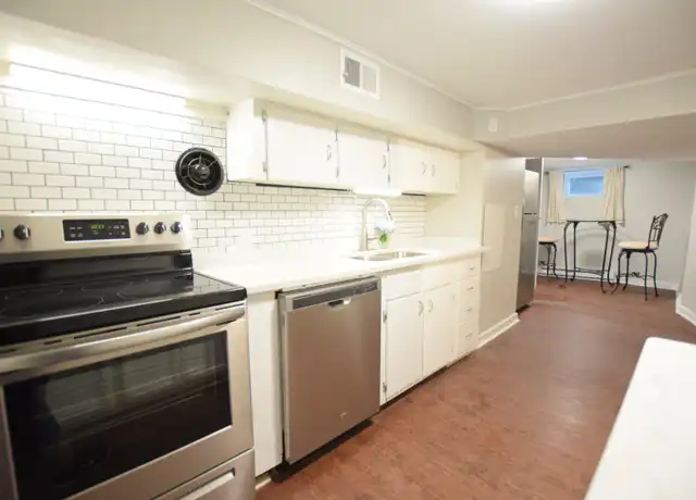 Property at 1002 N Aurora St Unit 4, Ithaca, NY, 14850, 2 beds, 1 bath, [object Object]