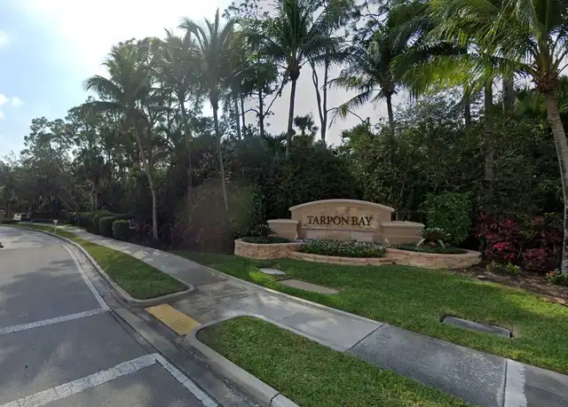 Property at 1878 Tarpon Bay Dr S Apt 203, Naples, FL, 34119, 2 beds, 2 baths, [object Object]