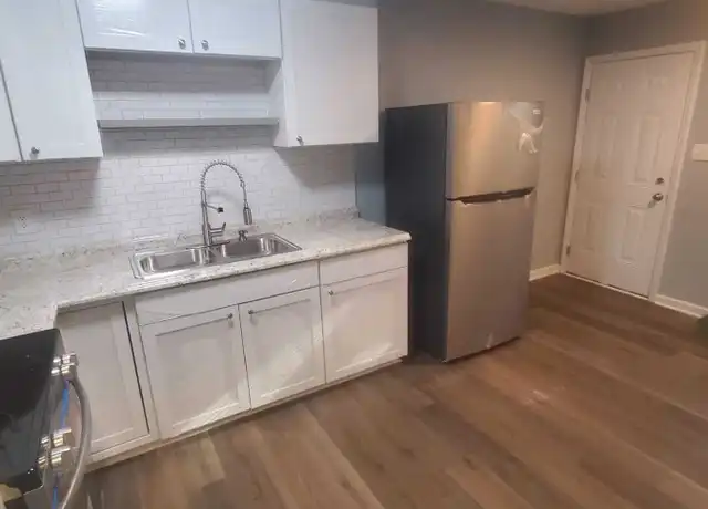 Property at 1619 Newark Ave, Fayetteville, NC, 28301, 1 bed, 1 bath, [object Object]