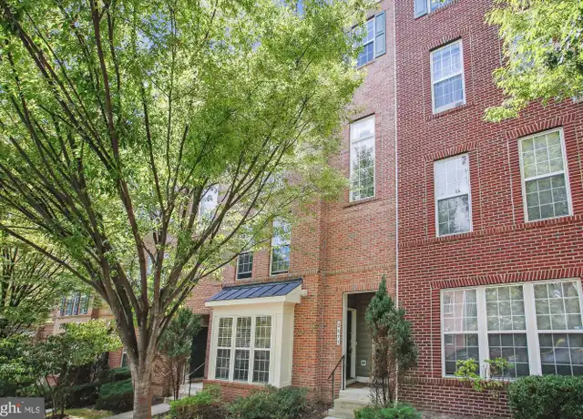 Property at 2675 Sheffield Hill Way #164, Woodbridge, VA, 22191, 2 beds, 2.5 baths, [object Object]