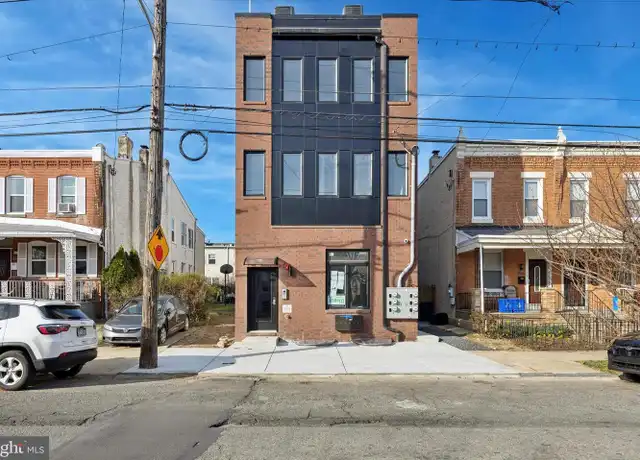 Property at 838 S 51st St Unit 4, Philadelphia, PA, 19143, 2 beds, 1 bath, [object Object]