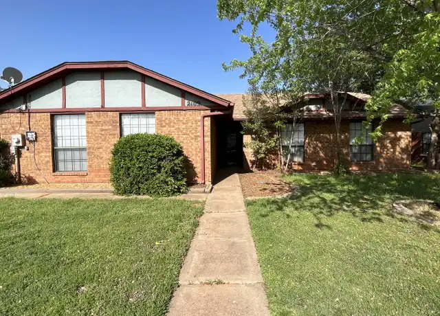 Property at 2109 Tracys Ter, Edmond, OK, 73013, 3 beds, 2 baths, [object Object]