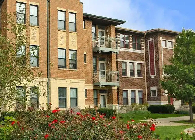 Property at Oakwood Shores - 3859 S Vincennes Ave, Chicago, IL, 60653, 1-2 bed, 1-2 bath, [object Object]