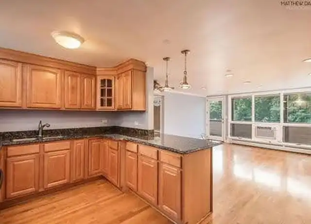 Property at 620 S Hough St Unit F, Barrington, IL, 60010, 2 beds, 1 bath, [object Object]