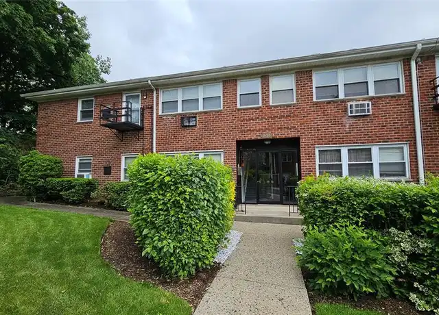 Property at 1628 Valley St Unit 2C, Fort Lee, NJ, 07024, 1 bed, 1 bath, [object Object]