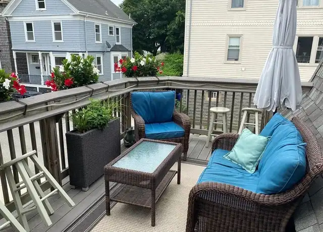 Property at 4 Hammond St #5, Newport, RI, 02840, 3 beds, 1 bath, [object Object]