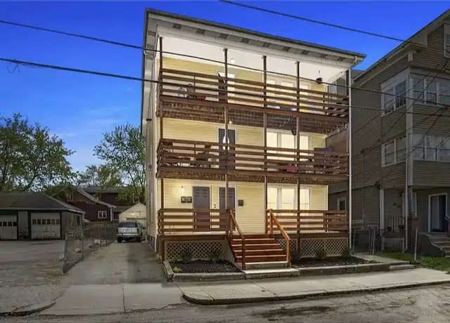 Property at 289 Mowry St Unit 1, Woonsocket, RI, 02895, 3 beds, 1 bath, [object Object]