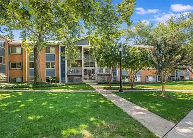 Property at Arrowood Parc - 2526 Chain Bridge Rd, Vienna, VA, 22181, 1-2 bed, 1 bath, [object Object]