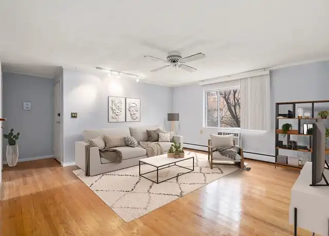 Property at 60 Bryon Rd #3, Chestnut Hill, MA, 02467, 2 beds, 1 bath, [object Object]