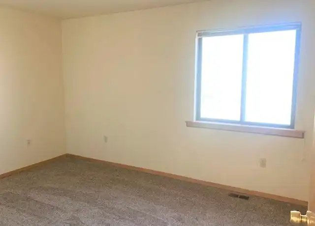 Property at 200 Spring Creek Pkwy Unit A, Spring Creek, NV, 89815, 3 beds, 2 baths, [object Object]