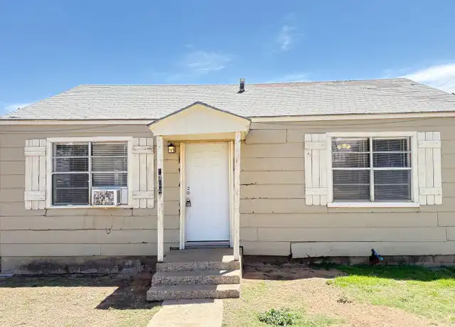 Property at 1704 E 29th St, Lubbock, TX, 79404, 2 beds, 1 bath, [object Object]