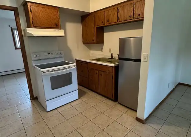 Property at 535 N Main St Unit 11, Friendship, WI, 53934, 1 bed, 1 bath, [object Object]