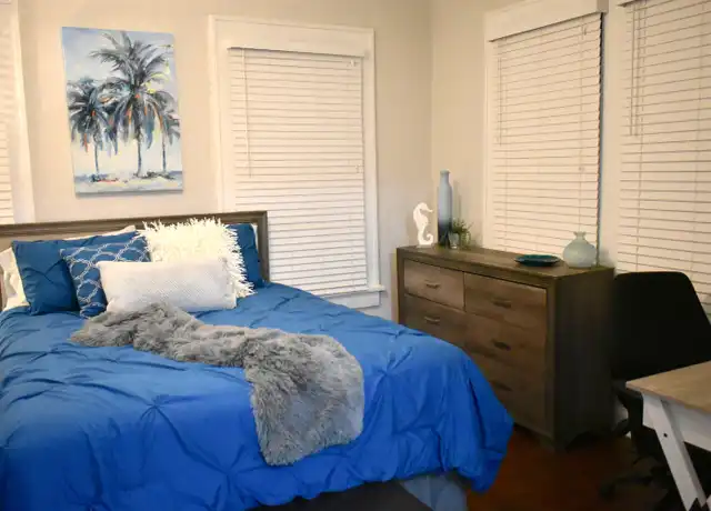Property at 407 S Melville Ave Unit 13, Tampa, FL, 33606, 1 bed, 1 bath, [object Object]