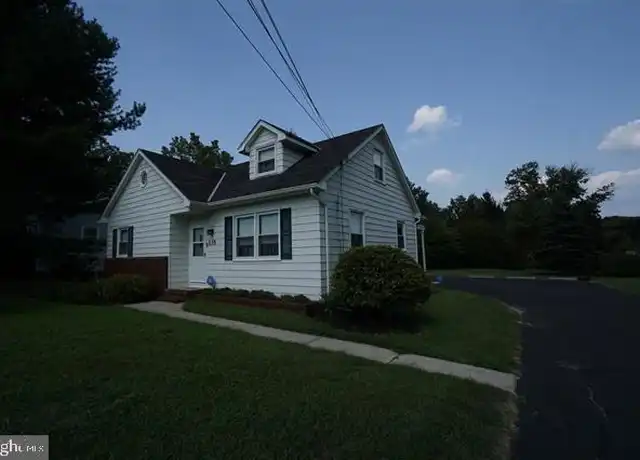 Property at 135 Knoll Dr Unit DOWN-DOWN, Vineland, NJ, 08361, 2 beds, 1 bath, [object Object]