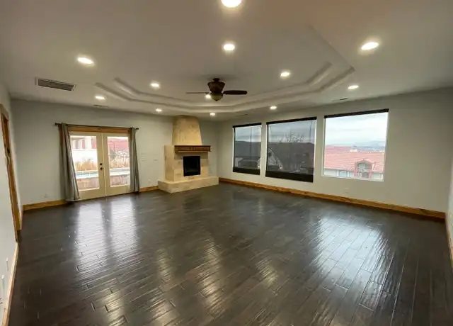 Property at 3 N 660 W, Saint George, UT, 84770, 3 beds, 3 baths, [object Object]