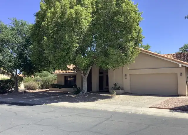 Property at 625 S Scallop Dr, Gilbert, AZ, 85233, 4 beds, 2 baths, [object Object]