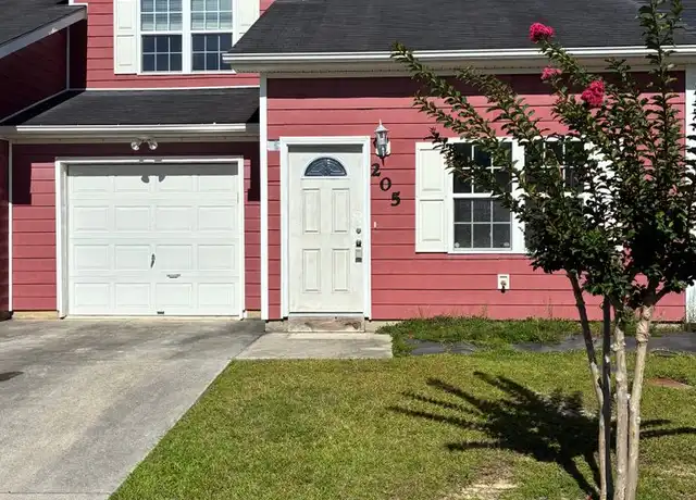 Property at 205 Jessie Cir, Hubert, NC, 28539, 2 beds, 2.5 baths, [object Object]