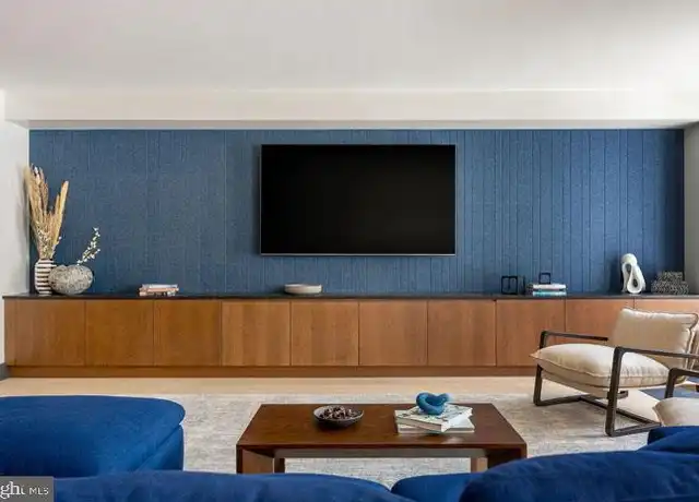 Property at 1 S 12th St Unit 1B-1-17N, Philadelphia, PA, 19107, 1 bed, 1 bath, [object Object]