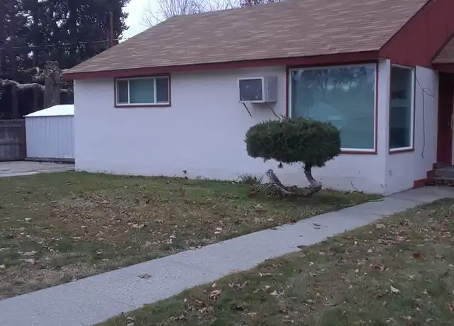 Property at 30 Martin Pl, Wenatchee, WA, 98801, 2 beds, 1 bath, [object Object]