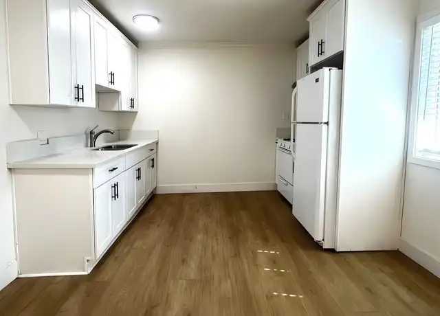 Property at 1714 E San Luis St Unit 1714 F, Compton, CA, 90221, 1 bed, 1 bath, [object Object]