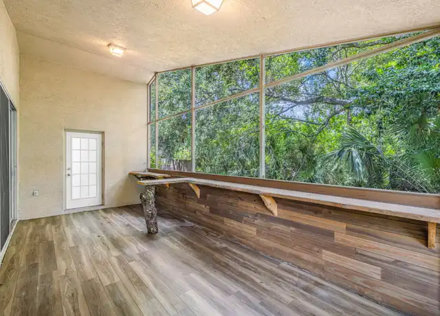 Property at 8433 Poydras Ln, Tampa, FL, 33635, 3 beds, 2 baths, [object Object]