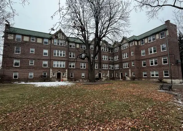 Property at 1108 Curtiss St Unit B6, Downers Grove, IL, 60515, 1 bed, 1 bath, [object Object]