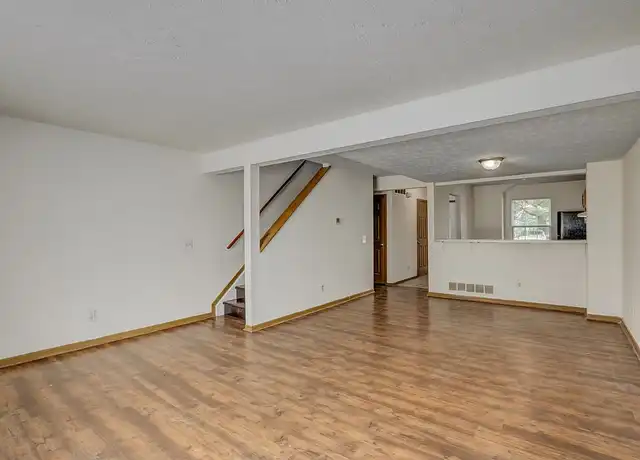 Property at 3927 Wolf Crk, Amelia, OH, 45102, 2 beds, 3 baths, [object Object]