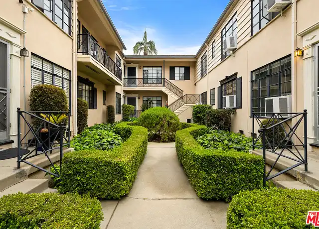 Property at 9222 Beverly Blvd Unit 1/2, Beverly Hills, CA, 90210, 1 bed, 1 bath, [object Object]