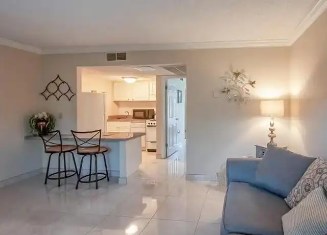 Property at 129 Blue Pointe Way, Altamonte Springs, FL, 32701, 1 bed, 1 bath, [object Object]