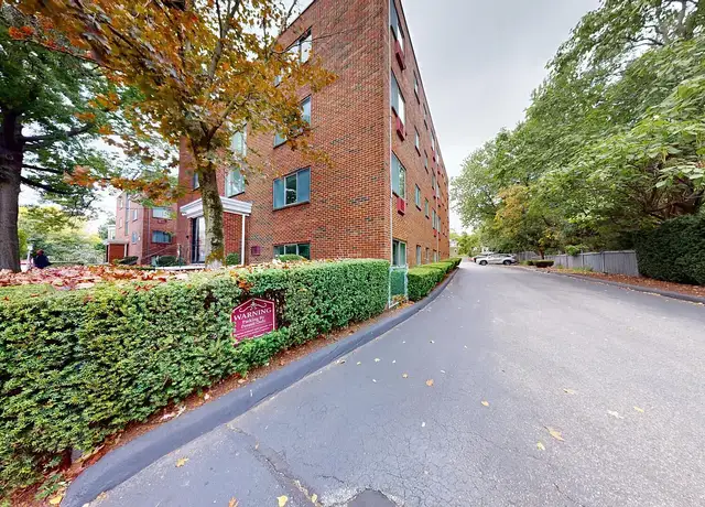 Photo of 15 Chester St, Cambridge, MA 02140