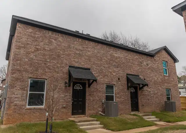 Property at 1374 N Porter Rd Unit 2, Fayetteville, AR, 72703, 1 bed, 1 bath, [object Object]