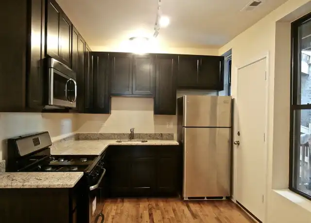 Property at 3001 W Lawrence Ave Unit 3E, Chicago, IL, 60625, 2 beds, 1 bath, [object Object]