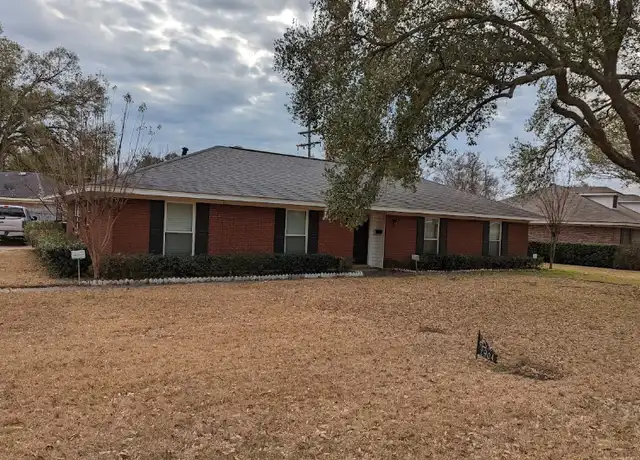 Property at 2904 Westminister Ave, Monroe, LA, 71201, 3 beds, 2 baths, [object Object]