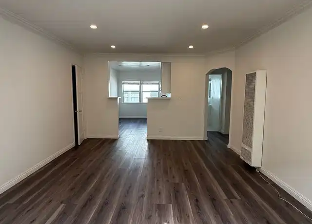 Property at 2609 Euclid St, Santa Monica, CA, 90405, 2 beds, 1 bath, [object Object]