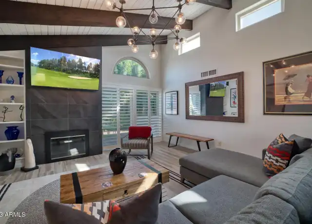 Property at 5519 N 71st Pl, Paradise Valley, AZ, 85253, 2 beds, 2 baths, [object Object]