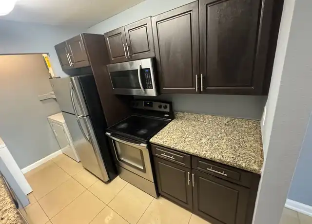 Property at 8787 NW 39th St, Sunrise, FL, 33351, 2 beds, 2 baths, [object Object]